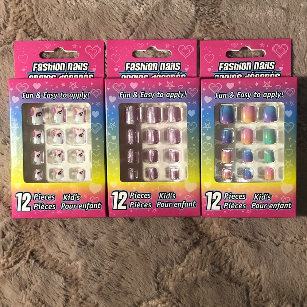 💅🏻MAKE OFFER💅🏻Kid’s Fashion Pre-glued NAILS! - Picture 2 of 7